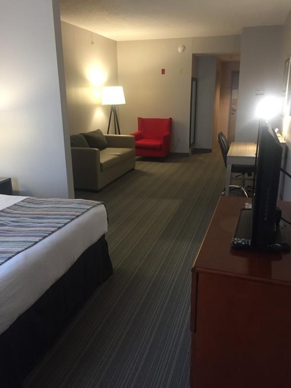 Hotel Country & By Radisson, 3*