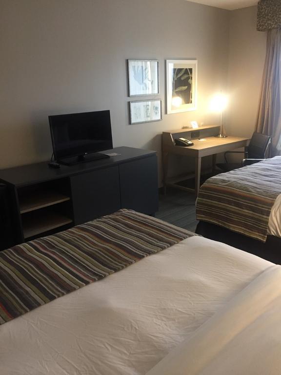 Hotel Country & By Radisson, 3*